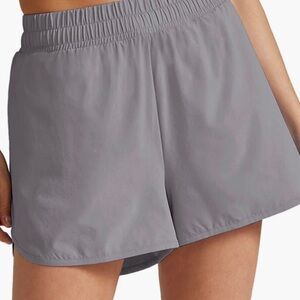 NWT Beyond Yoga Stretch Woven In Stride Lined Short